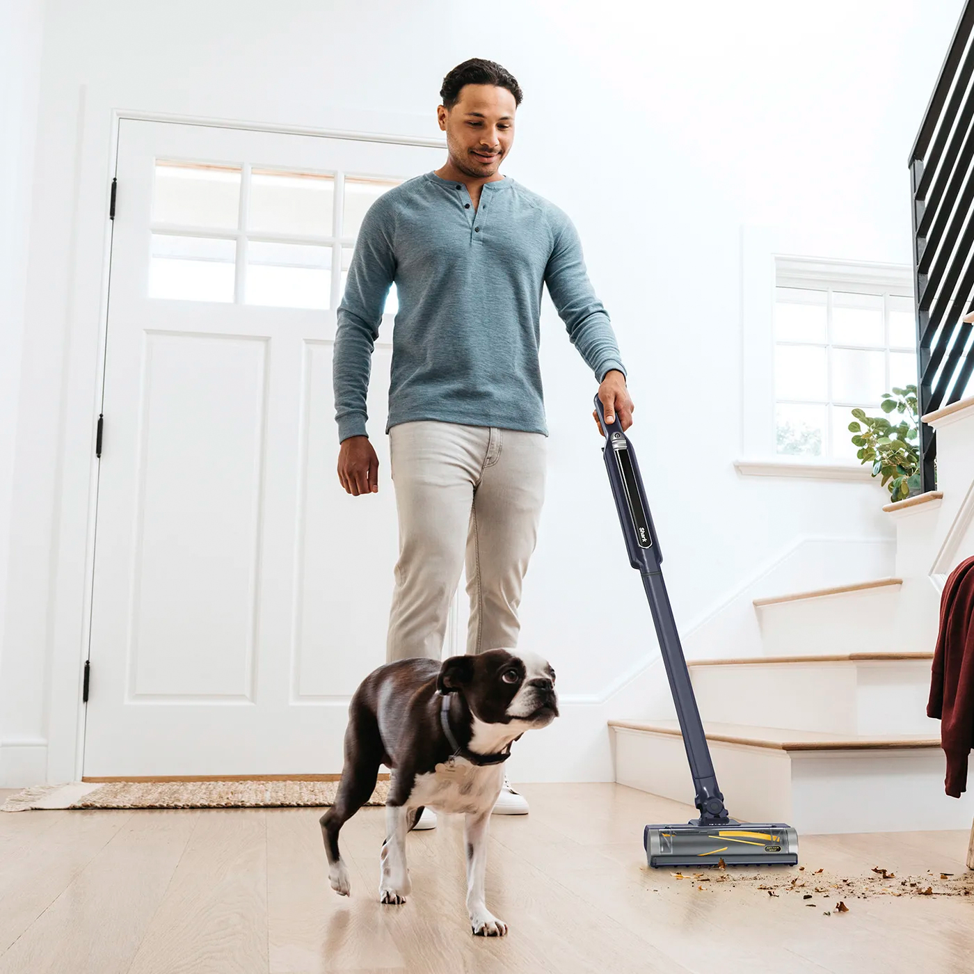 cleaning-with-a-puppy