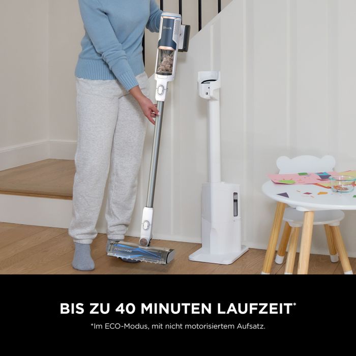 BU3521EU Clean & Self-Empty